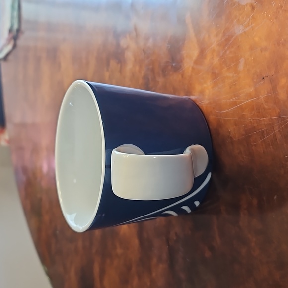 13 oz Starbucks mugs - Picture 5 of 8